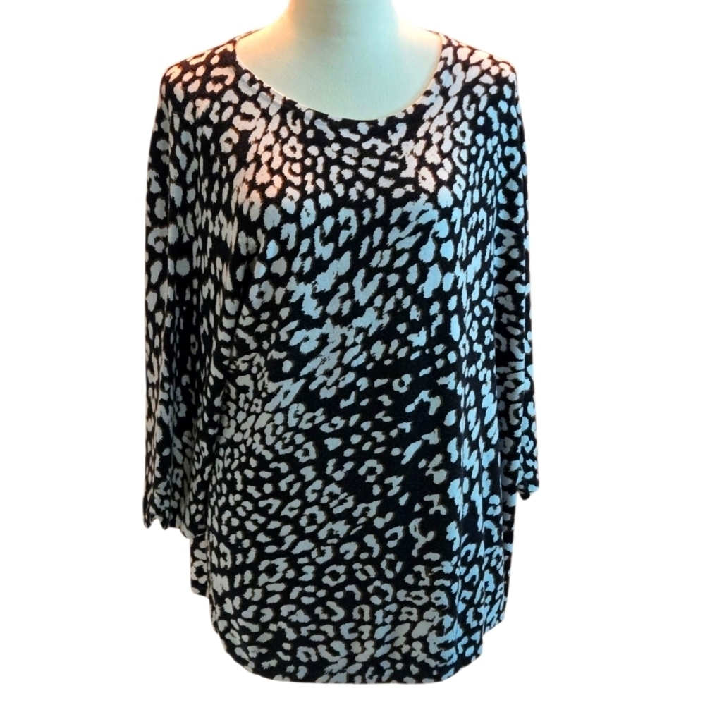 Chico's 3 (L/16) Women Black and White Leopard Print Top 3/4 Sleeve 3% Cashmere